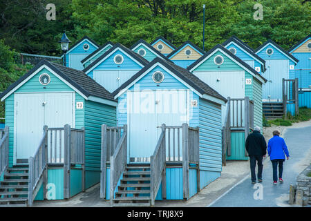 Pittoresca spiaggia di capanna a Bournmouth beach in Dorset, Inghilterra, Regno Unito. Foto Stock