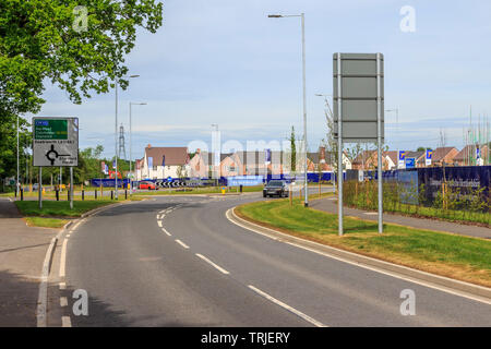 857 case disponibili presso stortfordfields, alloggiamento sviluppo terra occupazione, negozi, strutture comunitarie in Bishops Stortford, Hertfordshire, Inghilterra Foto Stock