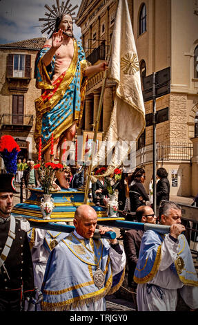 Italia Abruzzo Lanciano: Domenica di Pasqua - Processione del d'incontro dei santi Foto Stock