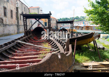 Fiume Douro barca, Porto, Portogallo Foto Stock