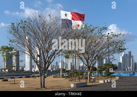 Skyline della città di Panama, la capitale della Repubblica di Panama Foto Stock