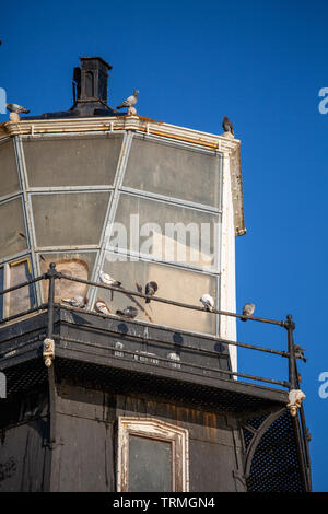 Viste astratto di Dovercourt Faro sulla spiaggia Foto Stock