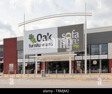 Mobili in legno di quercia Land Store facia frontale, Doncaster, South Yorkshire, Regno Unito Foto Stock