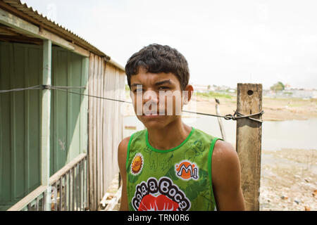 Igarapé, palafitte, Amazônia, Manaus, Amazonas, Brasile Foto Stock