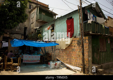 Igarapé, palafitte, Amazônia, Manaus, Amazonas, Brasile Foto Stock