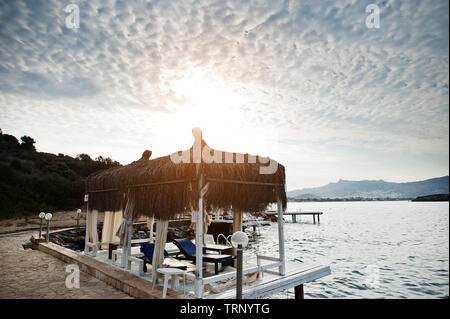 Il Cabanas sul tramonto. Famoso punto di riferimento, famosa meta di Bodrum, Turchia. Foto Stock