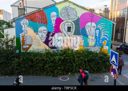 Malakoff, FRANCIA, sobborghi di Parigi, Arte di strada, Murale del Muro, mura suburbane Foto Stock