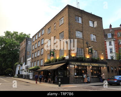 Mabel's Tavern su Mabeldon Place, London, England, Regno Unito Foto Stock