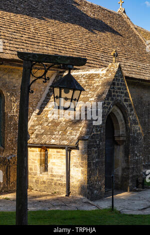 Chiesa di Santa Maria, Edgeworth, Gloucestershire Foto Stock