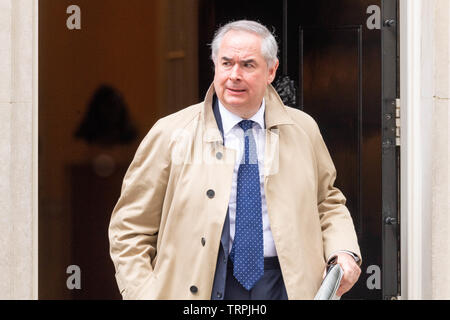 Londra 11 giugno 2019, Geoffrey Cox lascia una riunione del gabinetto a 10 Downing Street, Londra Credit Ian Davidson/Alamy Live News Foto Stock