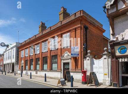 Una chiusa National Westminster Bank a Hythe High Street, Kent. Foto Stock