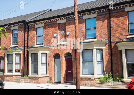 La rigenerazione,d,poveri,alloggiamento,stock,richiesto,street,a,Liverpool 8,Toxteth,Liverpool, Merseyside,Nord,città,l'Inghilterra,UK,GB,Gran Bretagna,l'Europa, Foto Stock