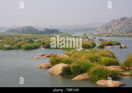 Paesaggio naturale mozzafiato di Hampi, Karnataka, India Foto Stock