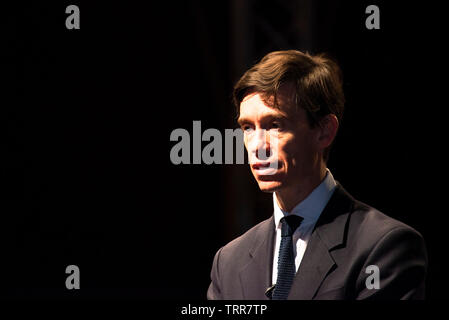 Londra, Regno Unito. 11 Giugno, 2019. Rory Stewart MP formalmente lancia la sua offerta per diventare il nuovo leader del partito conservatore e del Primo Ministro del Regno Unito. Credito: Claire Doherty/Alamy Live News Foto Stock