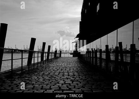 Architekture Hafencity und Halzhafen Foto Stock