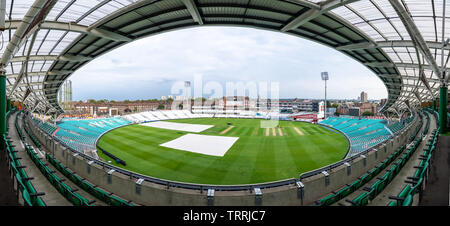 London, England, Regno Unito - 5 Settembre 2018: un ampia panoramica foto mostra la scala dell'Oval Cricket Ground a Londra. Foto Stock