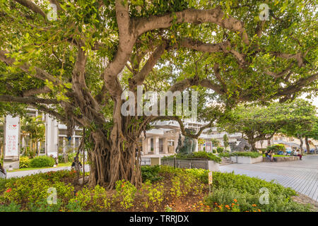 Naha municipio edificio moderno in Okinawa isola nel sud del Giappone Foto Stock