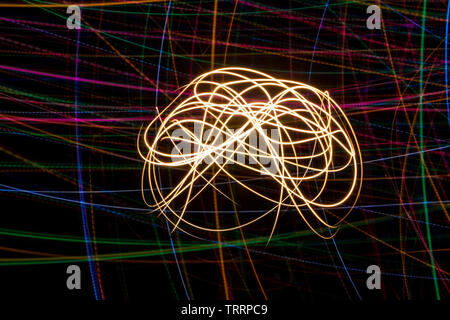 Fotografie astratte di azione la pittura di luce. Foto Stock