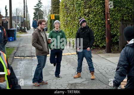 JOSEPH GORDON-LEVITT , Seth Rogen e JONATHAN LEVINE in 50/50 (2011). Copyright: solo uso editoriale. No merchandising o copertine di libri. Questa è una distribuita pubblicamente handout. I diritti di accesso soltanto, senza licenza di copyright fornite. Solo per essere riprodotto in concomitanza con la promozione di questo film. Credito: mandato foto / HELCERMANAS-BENGE, CHRIS / Album Foto Stock