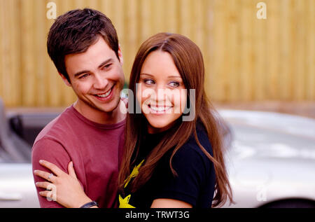 AMANDA BYNES e Matt a lungo in bianco di Sydney (2007). Copyright: solo uso editoriale. No merchandising o copertine di libri. Questa è una distribuita pubblicamente handout. I diritti di accesso soltanto, senza licenza di copyright fornite. Solo per essere riprodotto in concomitanza con la promozione di questo film. Credito: MORGAN CREEK PROD./SW7D PROD./CLIFFORD WERBER PROD. / Pagina, gene / Album Foto Stock