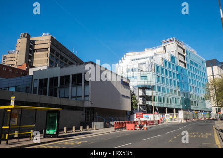 Cancro Clatterbridge Hospital,NHS,blu,costruzione,Royal(L.marrone),Liverpool Merseyside,Nord,città,l'Inghilterra,British,Gran Bretagna,Gran Bretagna,GB,UK,l'Europa, Foto Stock