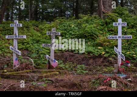 Chiesa russo-ortodossa cimitero, Sitka, Alaska, STATI UNITI D'AMERICA Foto Stock