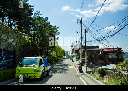 Seoul, Corea, 1 maggio, 2013. Vista del Parco Naksan, prende il nome dalla sua gobba di cammello-come l'apparenza. Foto Stock