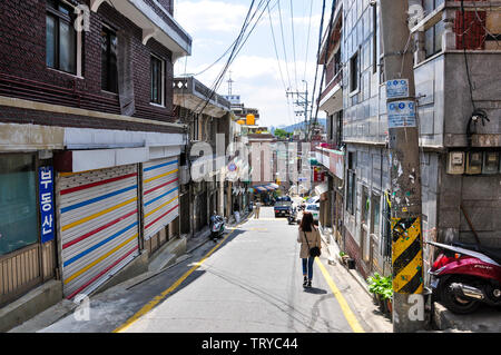 Seoul, Corea, 1 maggio, 2013. Street View di Seoul. È la capitale e la più grande metropoli della Corea del Sud. Foto Stock