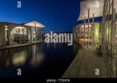 Scena dal fiume Sprea a Berlino Foto Stock