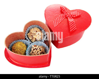 Cioccolatini in scatola isolata su bianco Foto Stock