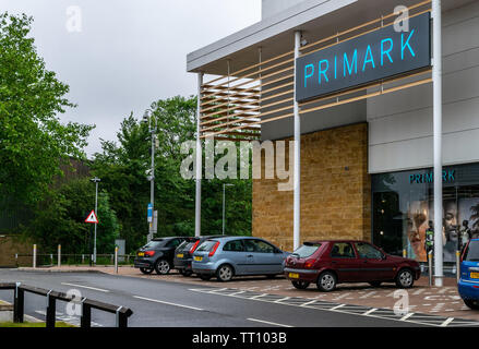 Una vista del Gateway Shopping Center che si trova a Banbury, Oxfordshire, England, Regno Unito Foto Stock