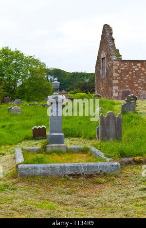 Bonamargy Friary. Ballycastle villaggio. Causeway percorso costiero. Contea di Antrim, Irlanda del Nord Europa Foto Stock