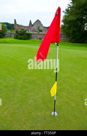 Campo da Golf. Bonamargy Friary. Ballycastle villaggio. Causeway percorso costiero. Contea di Antrim, Irlanda del Nord Europa Foto Stock