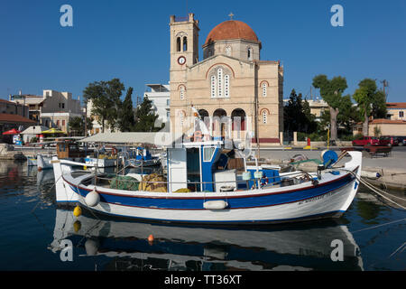Grecia Isole Saroniche, Egina, porto cittadino Foto Stock