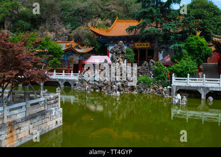 Atmosfera serena, Yuantong tempio buddista, Kunming, Yunnan, Cina e Asia Foto Stock