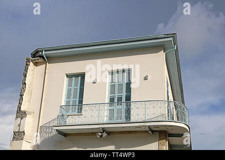 Vista della casa tipica in Larnaca, Cipro Foto Stock