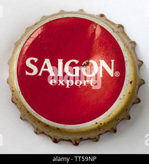 Utilizzate il vietnamita SAIGON bottiglia di birra Top Foto Stock