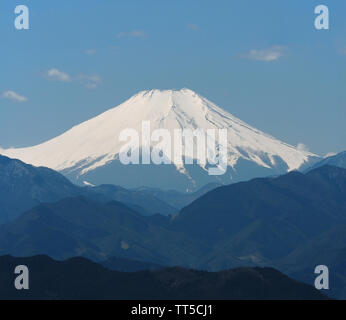 Chiudere Fino del Monte Fuji preso dal monte takao Foto Stock