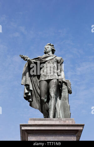 Re Gustavo III di Svezia (1746-1792) statua da Johan Tobias Sergel (1740-1814) situato a Skeppsbron a Stoccolma. Foto Stock