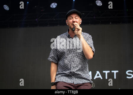 Firenze, 14 giugno. Matt Simons esegue live @ Firenze rocce, Ippodromo del Visarno, Firenze. Copyright Davide Merli | Alamy Foto Stock