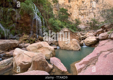 El Vergel cascata nel bellissimo canyon Torotoro, Torotoro National Park, Bolivia Foto Stock