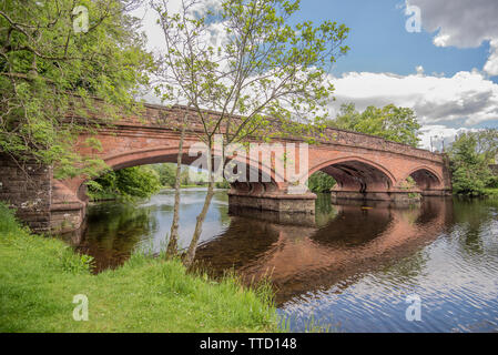 Il ponte rosso, Callander Foto Stock