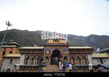 Luogo Santo signore Vishnu Badrinath tempio 2019, Badrinath città, quartiere Chamoli, Uttrakhand, India, Asia Foto Stock