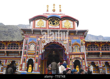 Luogo Santo signore Vishnu Badrinath tempio 2019, Badrinath città, quartiere Chamoli, Uttrakhand, India, Asia Foto Stock
