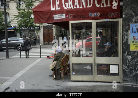 A Le Grand Café di Parigi Foto Stock