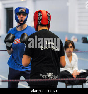 Giovani kickboxers, Lione, Francia Foto Stock