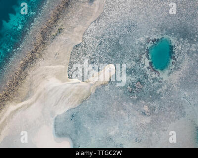 Vista aerea del litorale dell'isola Foto Stock