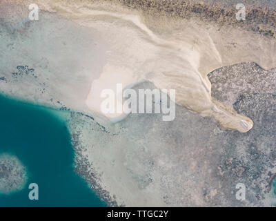Vista aerea del litorale dell'isola Foto Stock