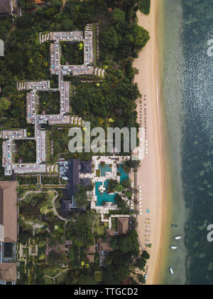 Vista aerea dell'hotel alla spiaggia di Sanur, Bali, Indonesia Foto Stock