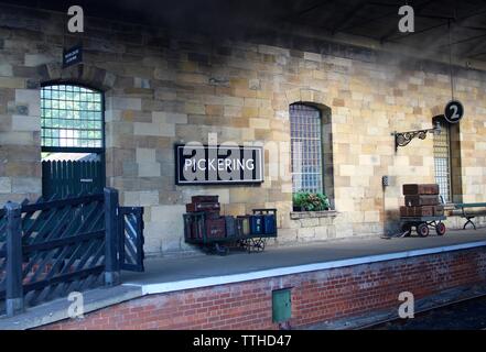 Pickering Treno a Vapore Ryedale stazione di North Yorkshire Regno Unito Foto Stock